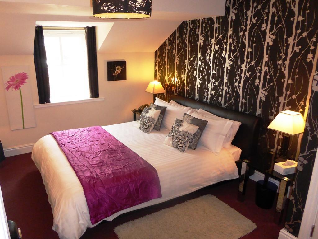 Durham Moonlight Apartment Room photo